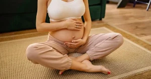 Baby bump : évolution, formes et conseils pour votre ventre de grossesse
